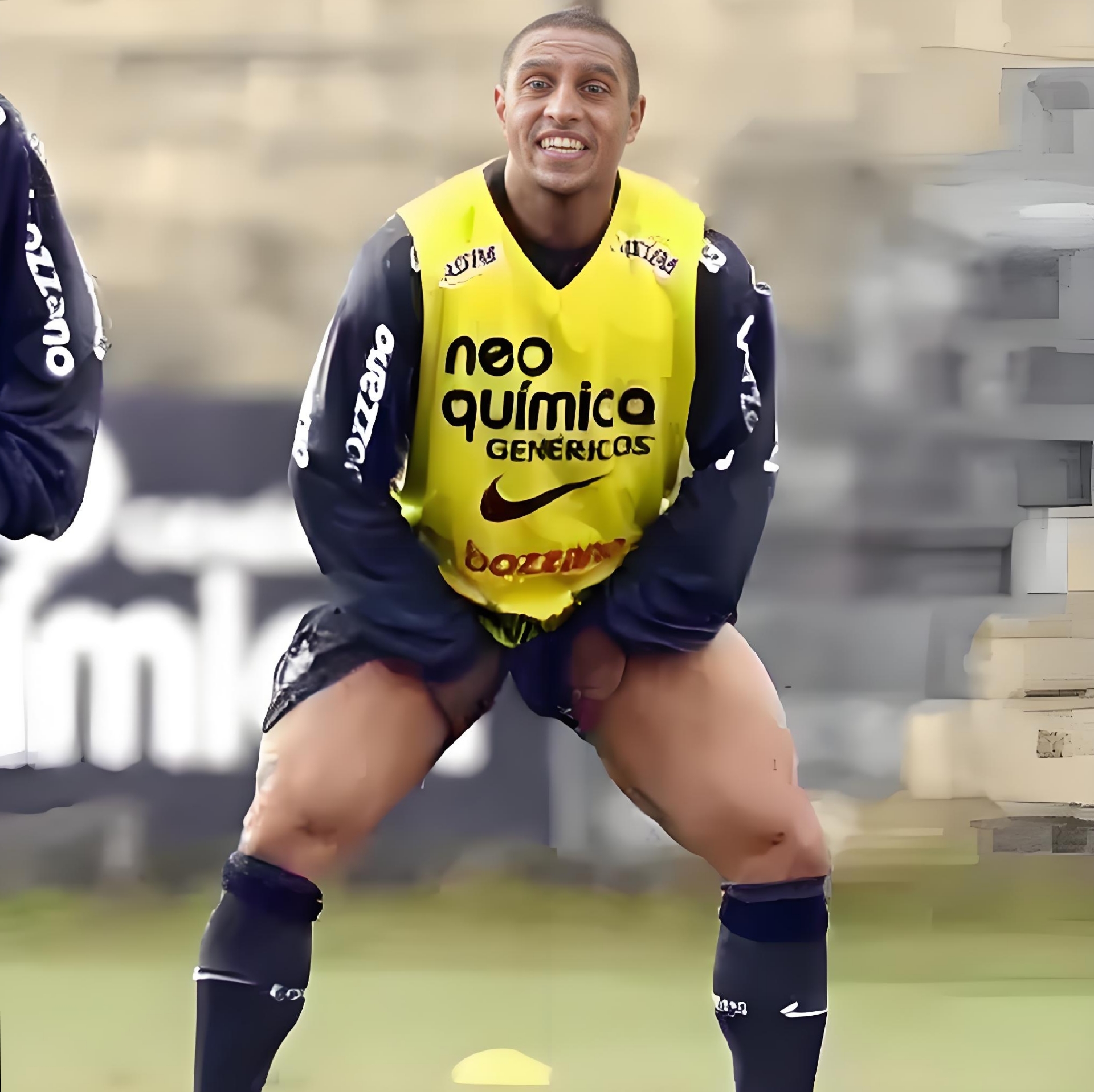 德罗巴重返赛场,比赛规则变更首场状态出色,G2观众沸腾! 德罗巴重返赛场,比赛规则变更首场状态出色,G2观众沸腾!