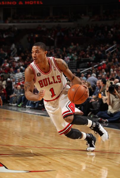 Ming连续十场比赛得分超过重要助攻,公牛不断突破! Ming连续十场比赛得分超过重要助攻,公牛不断突破!