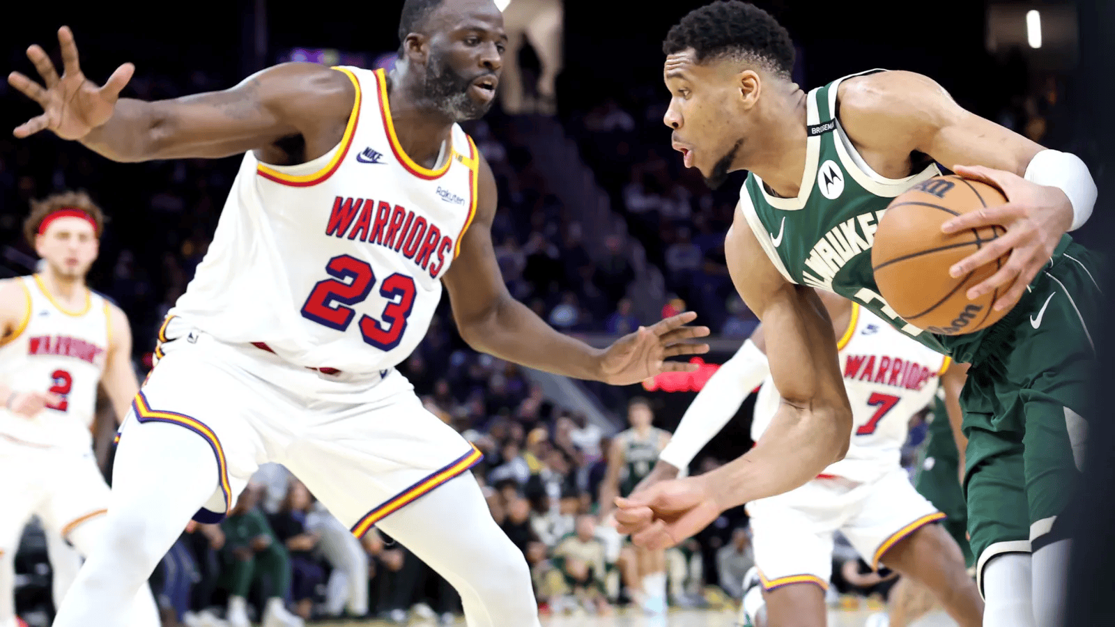 赛前体能课后；波尔图战术微调备战CBA季后赛；媒体盛赞；临场指挥获称赞