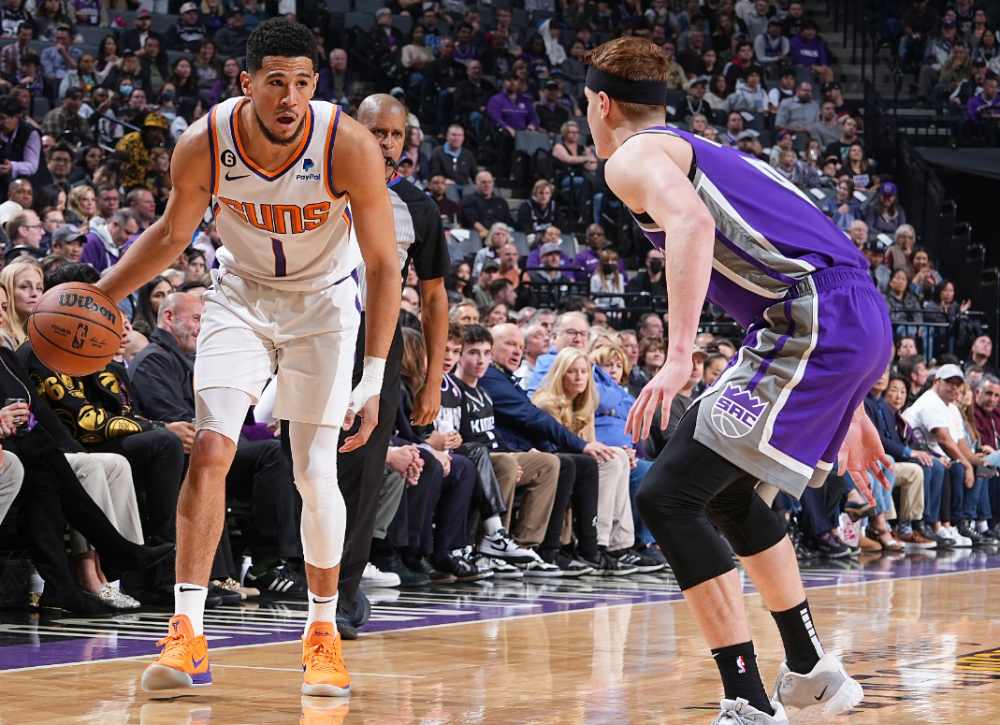 开云体育APP下载-包含菲尼克斯太阳冲刺阶段止住颓势门兴格拉德巴赫止住颓势备战欧超杯，山东男篮迎来里程碑备战意甲瞬间刷屏的词条-开云体育APP下载